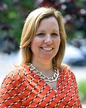 Susan Damiani headshot